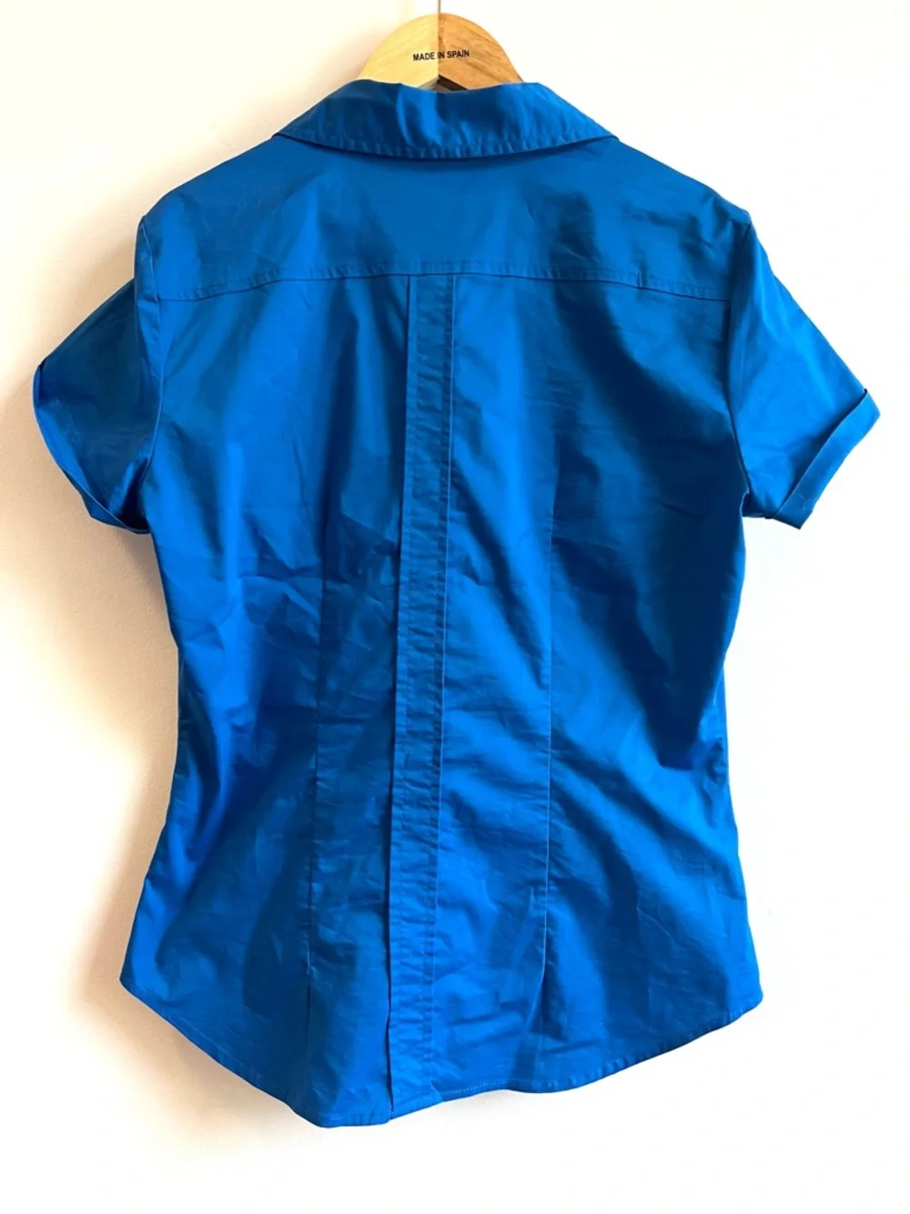 Business Casual Royal Blue Short Sleeve Button-Down Tailored Shirt - Picture 3 of 5